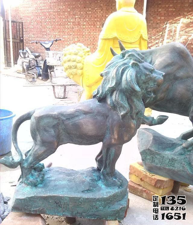 玻璃鋼仿銅別墅小區庭院鎮宅獅子雕塑 玻璃鋼仿銅別墅小區庭院鎮宅獅子雕塑